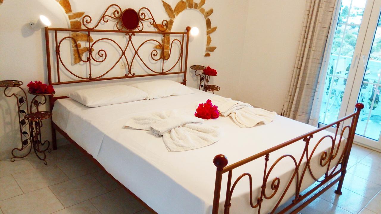 Angelika Aparthotel Alinda  Bagian luar foto